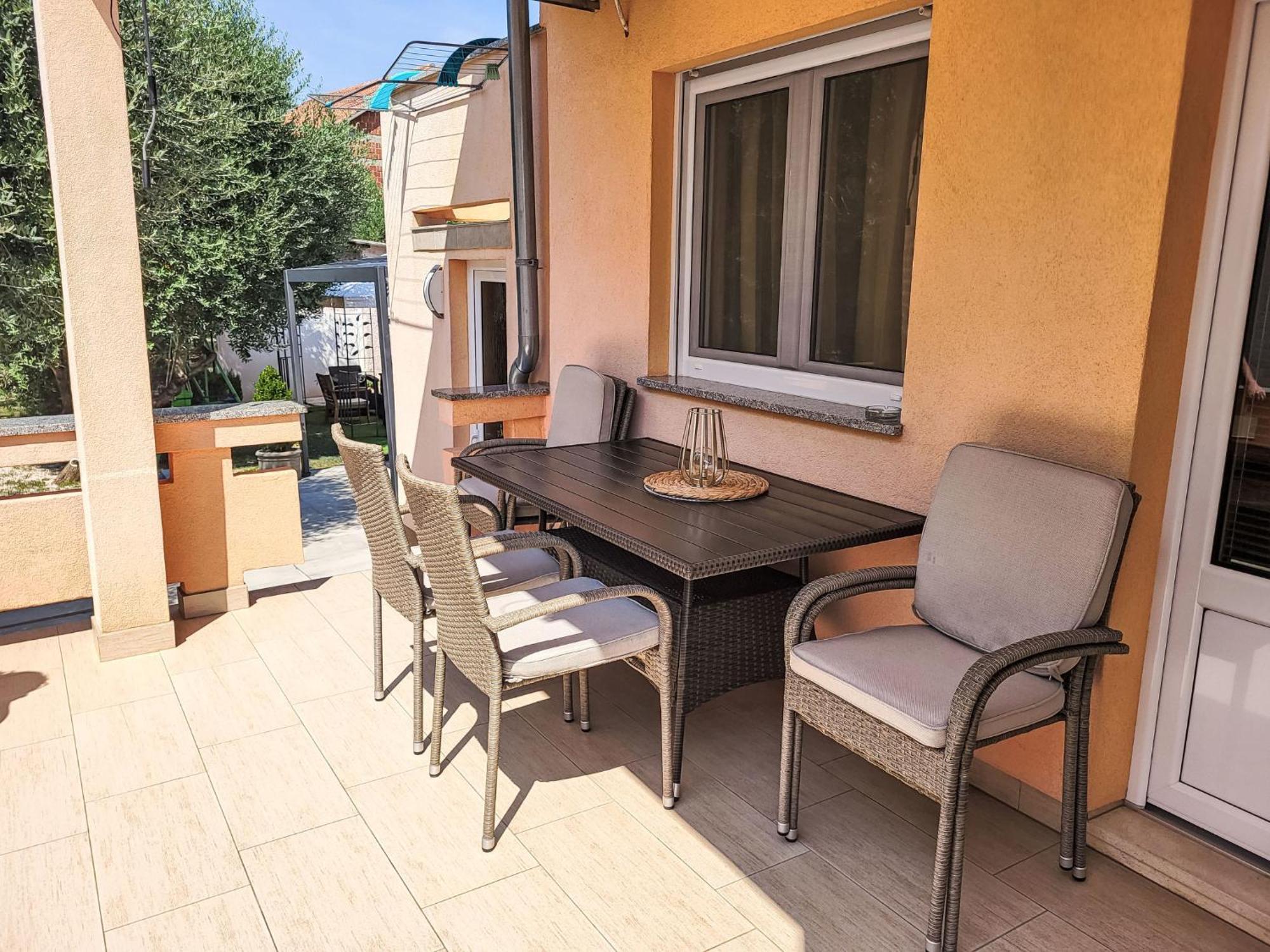 Holiday Home Ive By Interhome Petrcane Εξωτερικό φωτογραφία